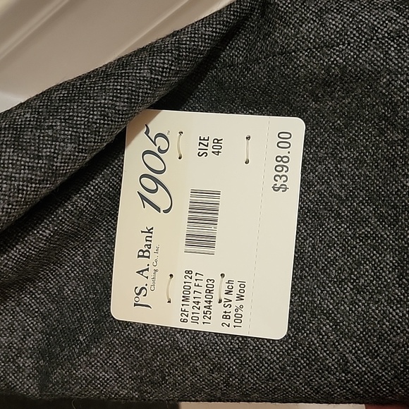 Jos. A. Bank Donnegal Sportcoat - Picture 3 of 8